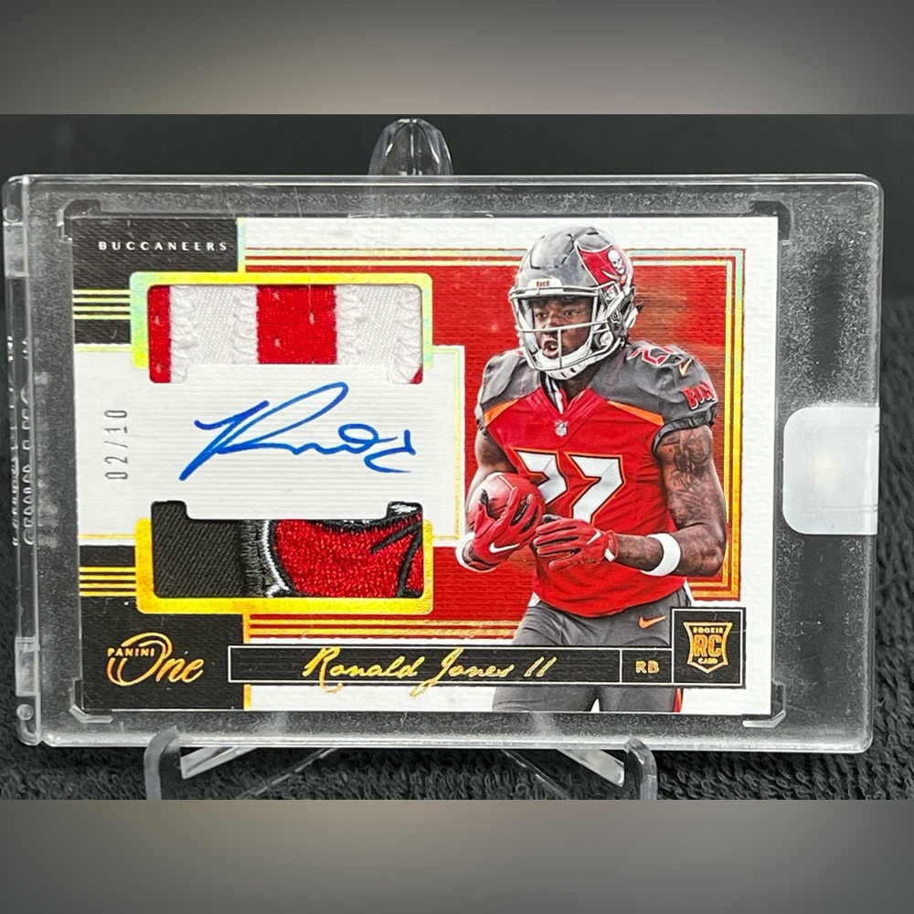 2018 Panini One Ronald Jones Buccaneers Logo Patch Autograph #D 6/10 Rookie RPA